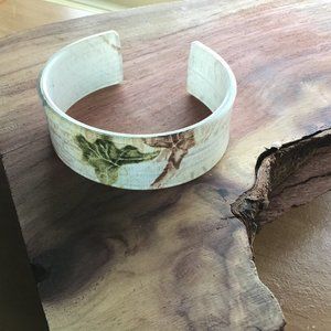 Messenger Cuff by Color By Amber
